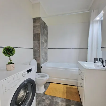 Cozy Apartment Prima Nufarul Oradea Exterior foto